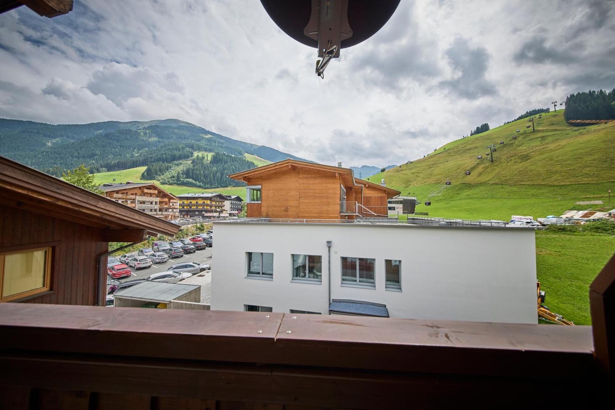 Ski & Bike Appartements Forsthaus Saalbach-Hinterglemm Exterior foto
