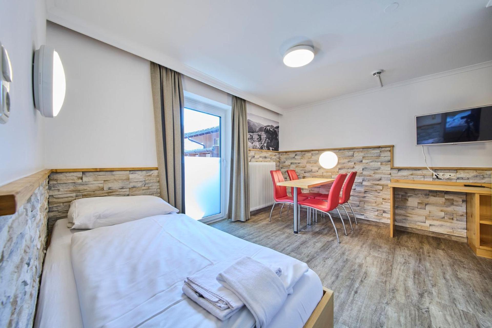 Ski & Bike Appartements Forsthaus Saalbach-Hinterglemm Exterior foto